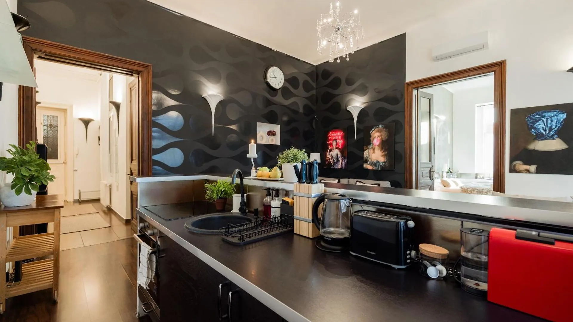 Magnificent Elegance By Erzsebet Krt & New York Cafe Apartment Budapest